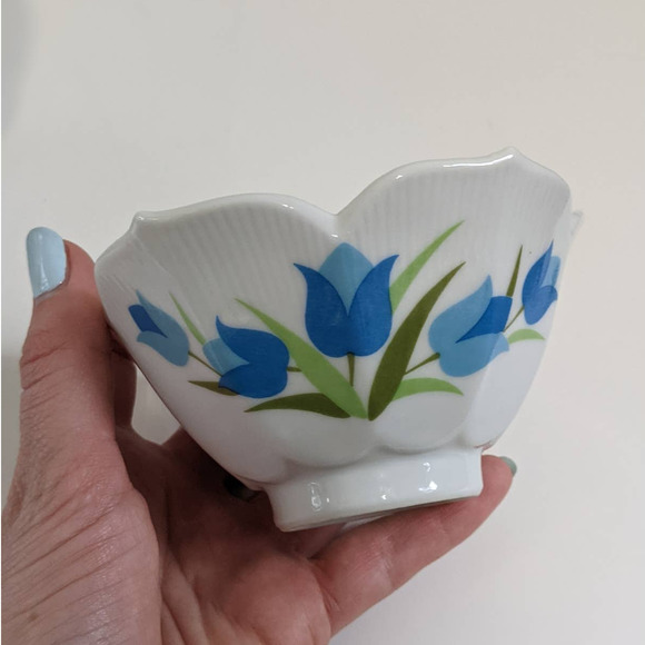 Vintage 60's 70's Flower Power Lotus Bowl Set, Japanese Nesting Lotus Bowls - Picture 8 of 10